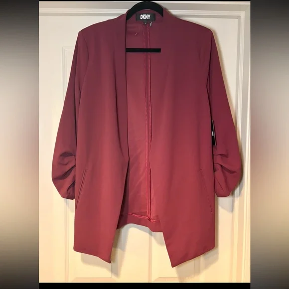 NWT DKNY x‎ Stitch Fix Women’s Burgundy Jacket Blazer Versatile Flattering